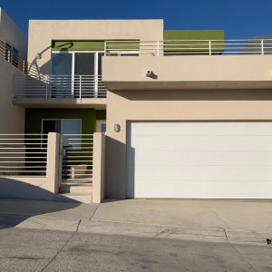 Casa en Fracc Rancho Del Mar (Junto a Centro De Convenciones Rosarito) -APARTADA-