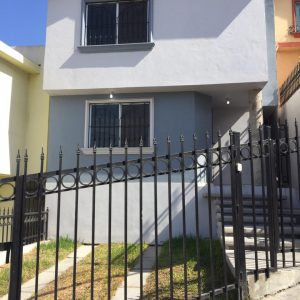 Casa en Ermita Sur – RENTADA –